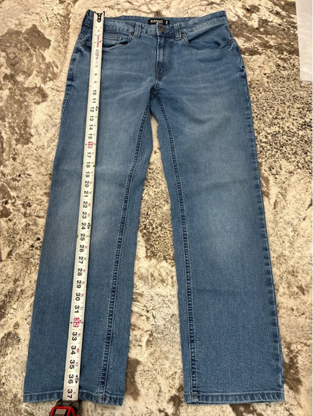Buffalo David Bitton men’s straight leg 30 x 30